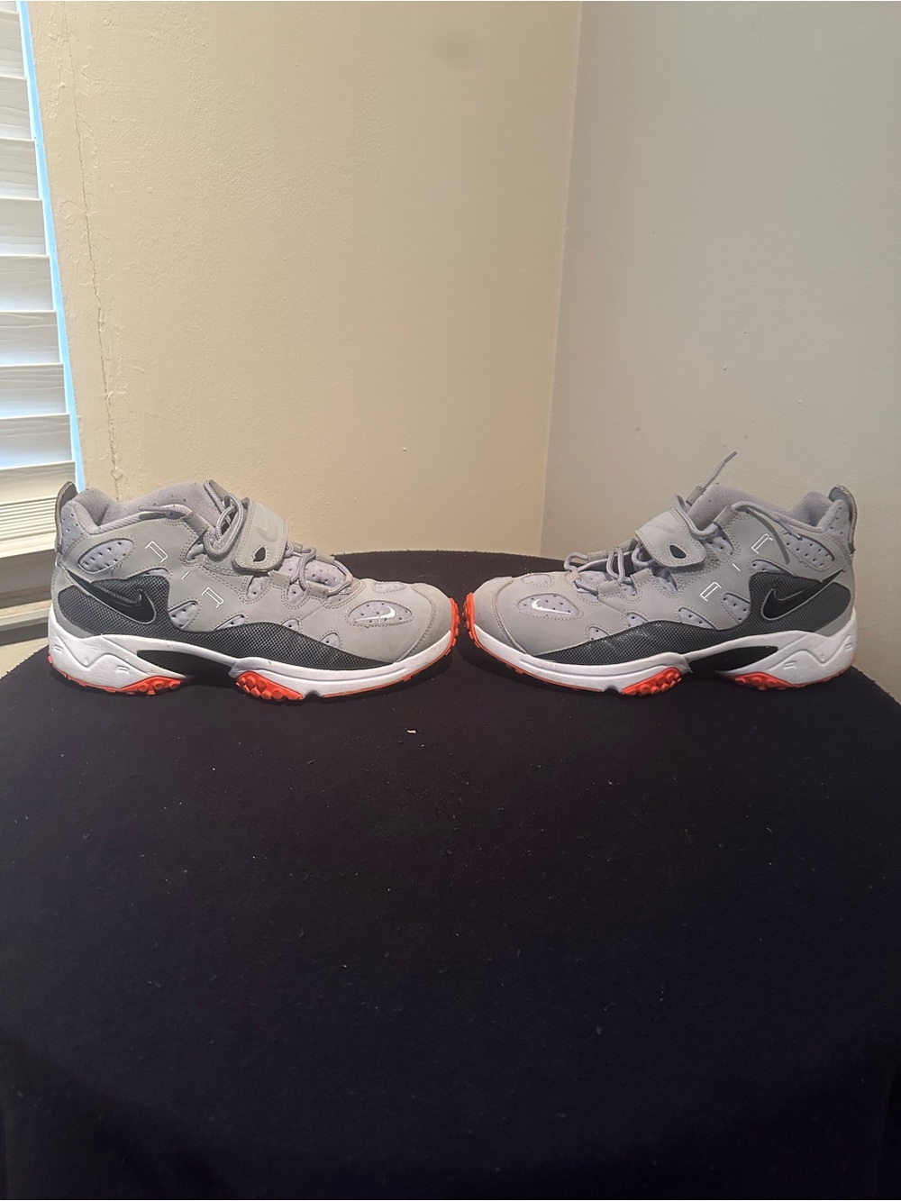 Nike Air Turf Raider Size 12